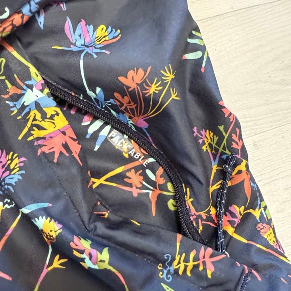 Columbia Black Floral Women's Jacket - Picture 3 of 10